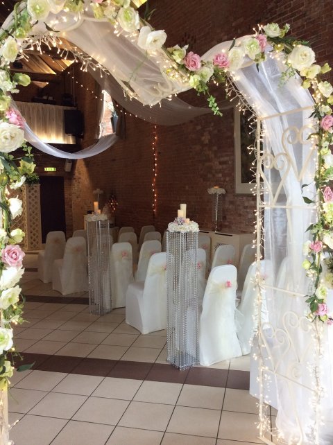 Wedding Table Decoration - Beautiful Venue Decor Ltd-Image 21301