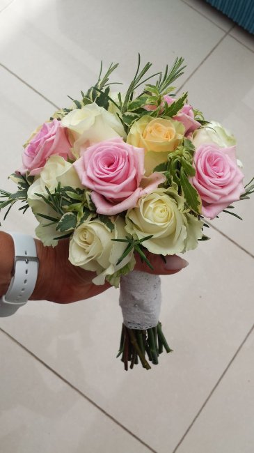 Wedding Flowers and Bouquets - The Personal Touch-Image 13118