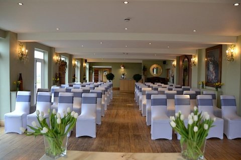 Wedding Ceremony and Reception Venues - The Old Lodge, Minchinhampton-Image 30099