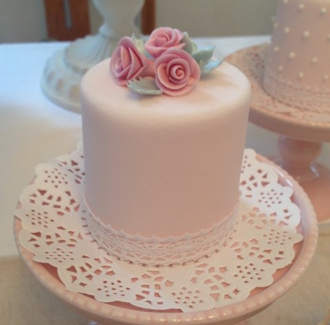 Cute blush pink Mini Cake - Sticky Fingers Cake Co
