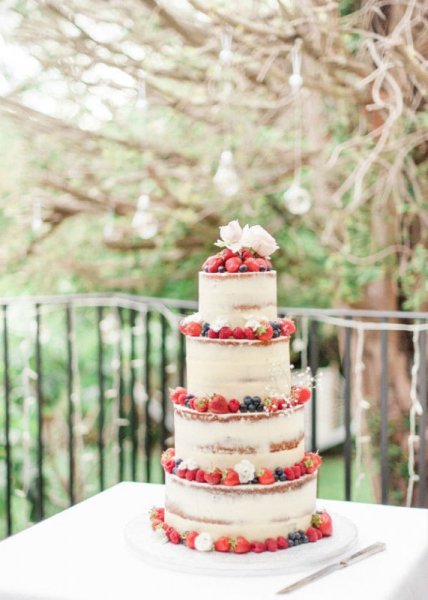 Wedding Cake - Cakes By Robin