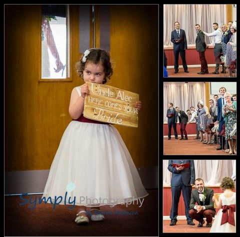 Cute bridesmaid alert! - Symply Photography
