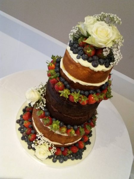 naked wedding cakes hampshire - Couture Cakes Hampshire