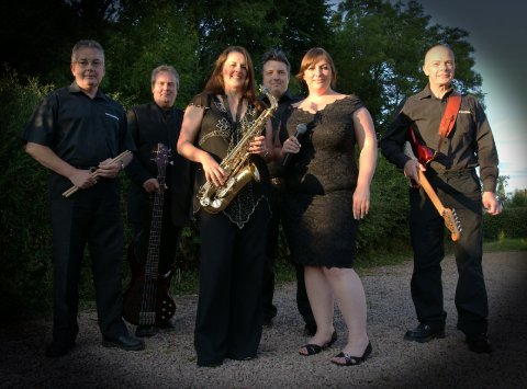 Wedding Musicians - Colloosion - Live Wedding Party Band-Image 28541