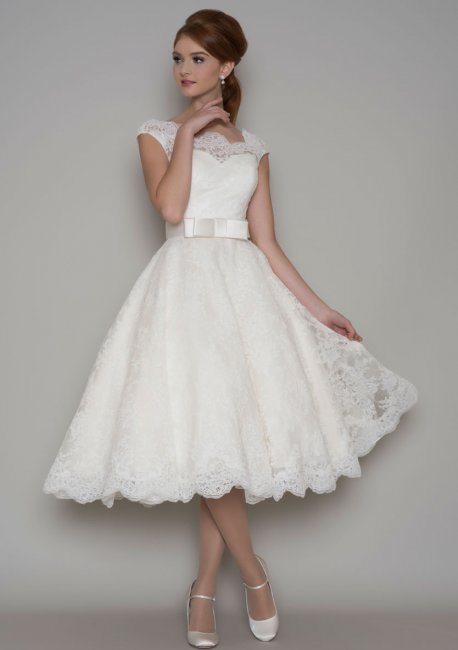 Wedding Dresses and Bridal Gowns - Yorkshire Bridal Gallery-Image 3784