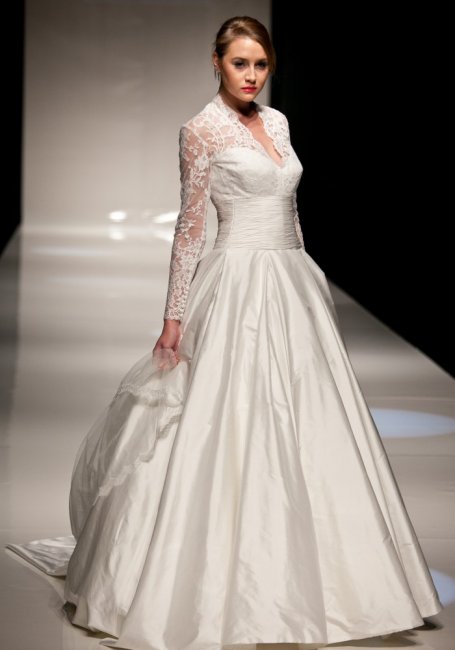 Alan Hannah wedding dress - MODE Bridal