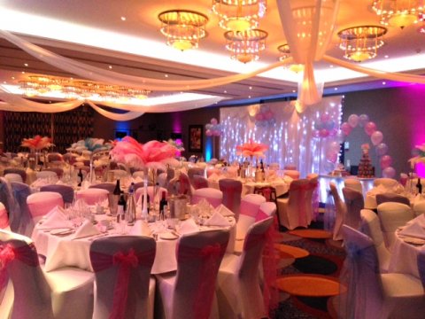 Wedding Reception Venues - Crowne Plaza London-Gatwick Airport Hotel-Image 17541