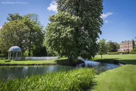 Outdoor Wedding Gardens - Ardington House 