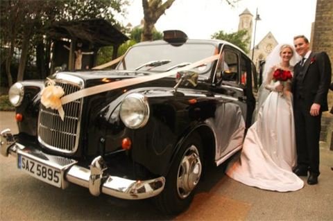 Wedding Taxi - Classic Fairway - City of London Black Taxis 