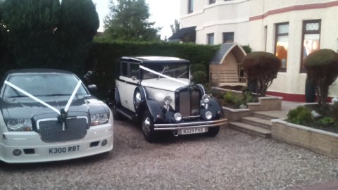 Regent &Baby Bentley - FIRST CLASS LIMOS PAISLEY