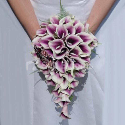 Vermeer Lily Bouquet - Silk Blooms LTD
