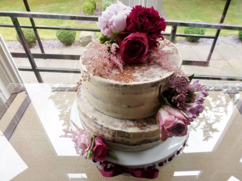 Naked Cake - Caroline's Cake Company