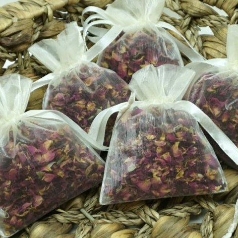 Air-dried Rose Petals in Individual Portion Organza Bags - The Dried Petal Company