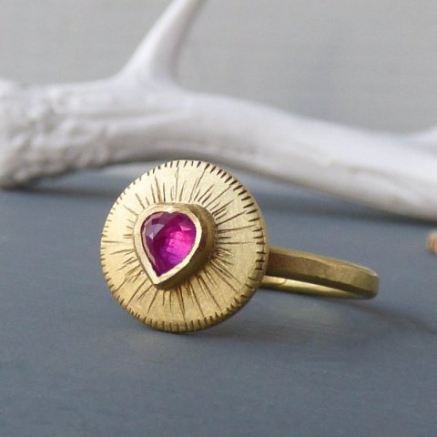 Belle ethical engagement ring - Shakti Ellenwood Precious Jewellery