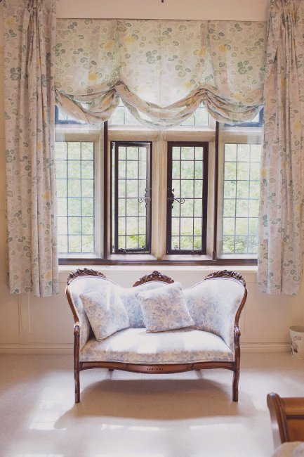 Bridal Suite detail - Broyle Place