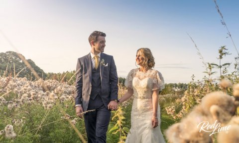 Countryside wedding Film in Summer - Red Lime