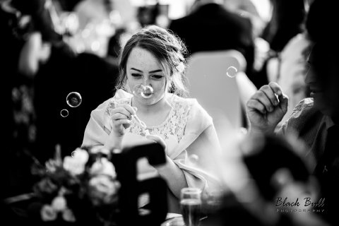 Documentary coverage of your wedding guests - Rob Georgeson Photography
