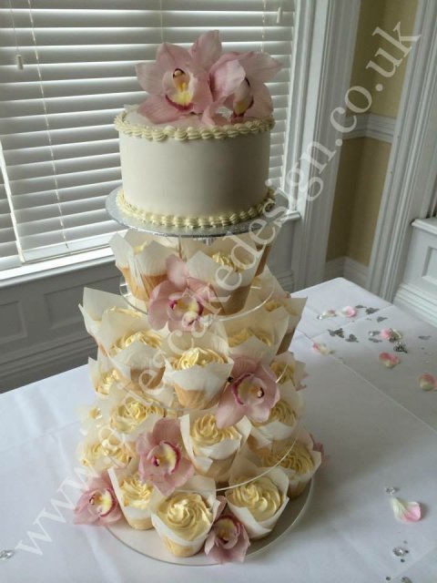 Wedding cupcakes - Evie's Cake Design