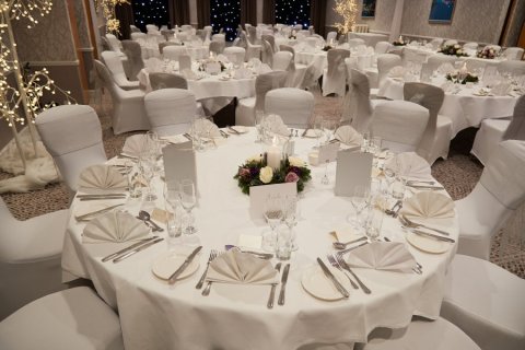 Wedding Ceremony and Reception Venues - North Lakes Hotel and Spa-Image 44281