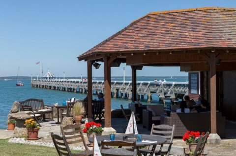 Garden Bar - The George Hotel, Yarmouth, Isle of Wight