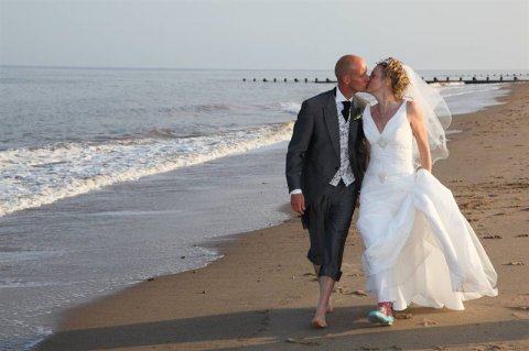 North Shore is situated seconds from the beach. Perfect for those beautifully captured moments. - BEST WESTERN North Shore Hotel & Golf Club