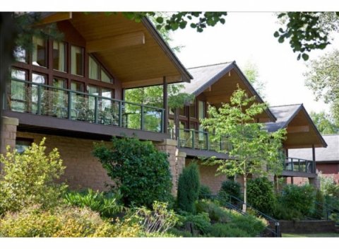 Wedding Accommodation - Cameron Lodges-Image 38261