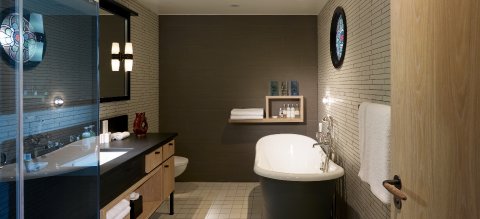 The Hospital Club Hotel Rooms - The Hospital Club