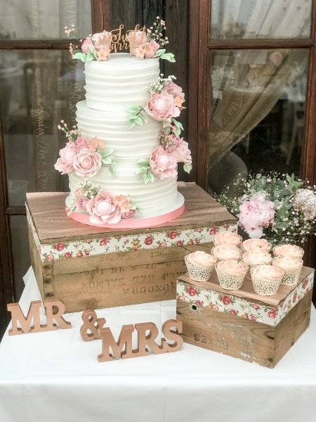 Wedding Catering and Venue Equipment Hire - Claire's Custom Cakes-Image 44760