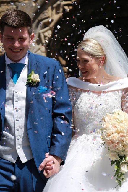 Confetti shot - Lucy Close Photography