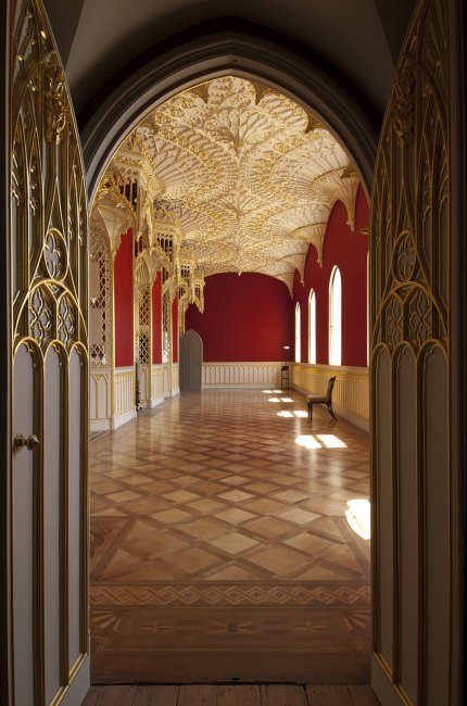 Outdoor Wedding Venues - Strawberry Hill House-Image 17852
