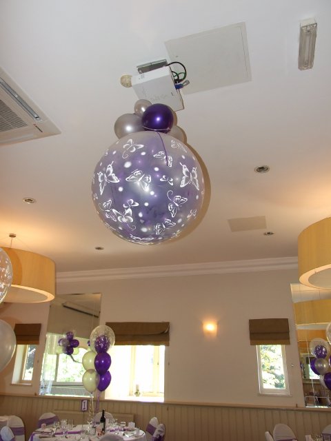 3ft balloon exploder for 1st dance - Inflate 2 Create