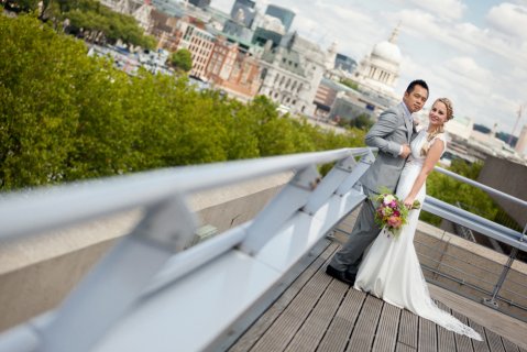 The Bride & Groom overlooking London - Stonelock Photography