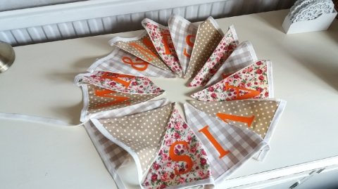 Mr & Mrs Personalised Bunting - Kenzo Crafts