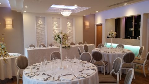 Terrace Suite - Sands Hotel