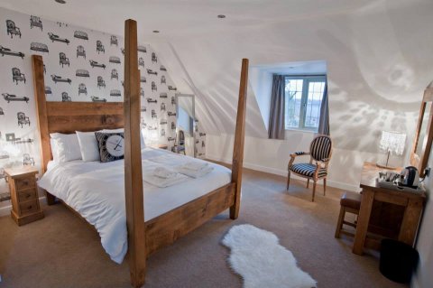 Wedding Ceremony and Reception Venues - The White Hart Inn-Image 6673