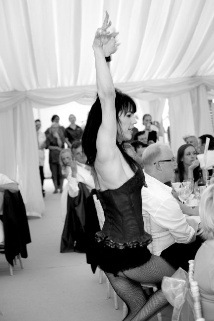 Surprise dancing waiters - Dynamique Dance & Parties