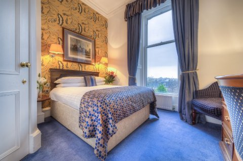 Wedding Ceremony and Reception Venues - Channings Hotel-Image 22865