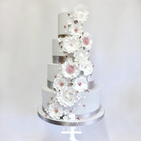 Wedding Cakes and Catering - Bee's Bespoke Bakes-Image 39509