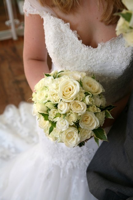 Wedding Flowers - Passiflora Studios-Image 7494