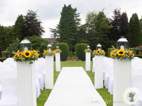 Sunflower wedding arrangements - Laurel Weddings