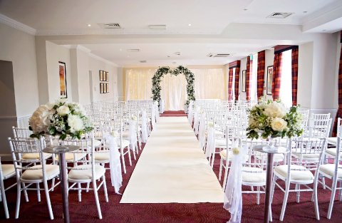 Wedding Ceremony and Reception Venues - Sir Christopher Wren Hotel and Spa-Image 27724
