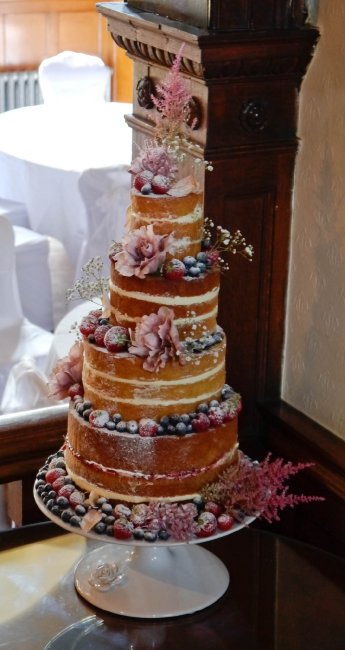 Wedding Cakes and Catering - Cutiepie Cake Company-Image 6384