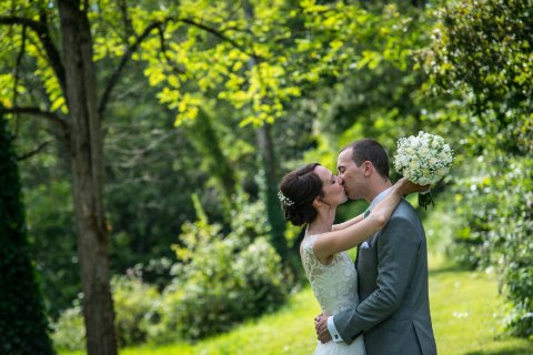 couple photos by the lake - French Wedding Chateau 