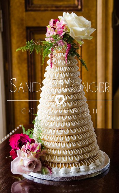 Norwegian Wedding Cake - Sandra Monger Cake Design