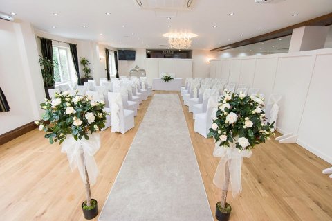 Wedding Ceremony and Reception Venues - The White Hart Inn-Image 6674