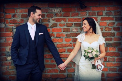 Wedding Photographers - Lee Waymont photography -Image 6215