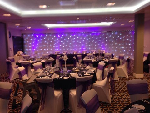 Wedding Ceremony and Reception Venues - Holiday Inn Southend-Image 22451