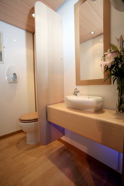 Wedding Catering and Venue Equipment Hire - Luxury Toilet Hire UK Ltd-Image 27462