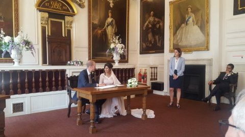 Wedding Dresses and Bridal Gowns - Lesley Cutler Bridal Wear Ltd-Image 46895