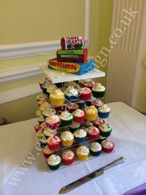 Novelty wedding cupcakes - Evie's Cake Design